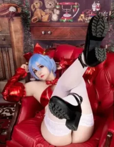 chica gamer porno san chan claudia en cuatro