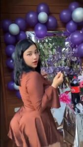 Video de la influencer porno venezolana “joselisjohana” moviendo su enorme culo en su fiesta de cumpleaños